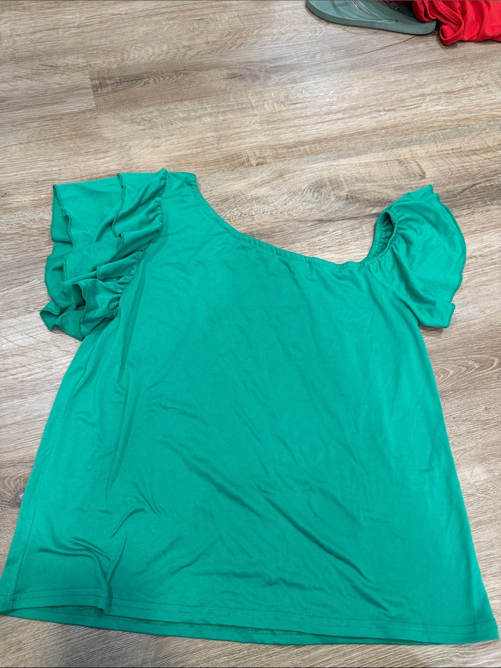 Amazon Women's Emerald Green Ruffle Sleeve Top